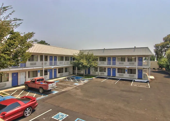 Hotel with view: Motel 6-Woodland, Ca Sacramento Airport