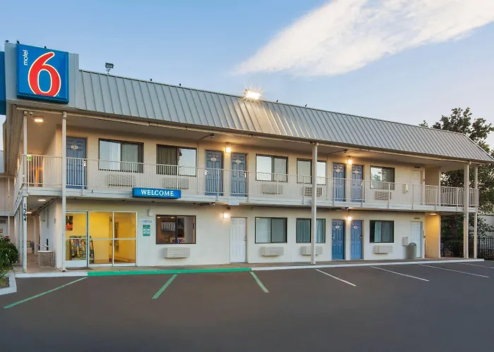 Hotel with view: Motel 6-Woodland, Ca Sacramento Airport